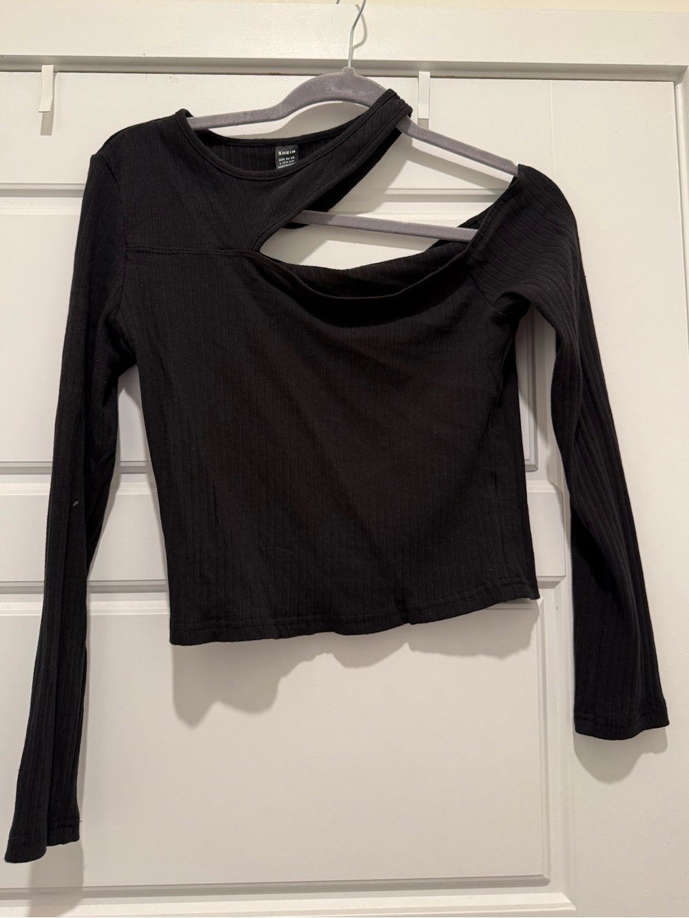 SHEIN Black Asymmetrical Cutout Ribbed Long-Sleeve Top